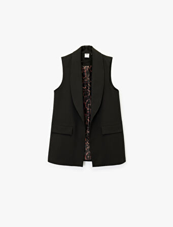 Geniş Yaka Cepli Leopar Detaylı Kolsuz Yelek