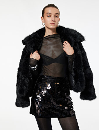 Kayık Yaka Uzun Kollu Transparan Tişört