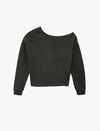 Rahat Kalıp Uzun Kollu Asimetrik Yaka Tişört