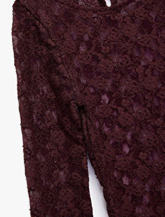 Uzun Kollu Bisiklet Yaka Asimetrik Kesim Dantel Bluz