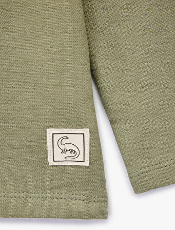 Pamuklu Uzun Kollu Düğmeli Tişört