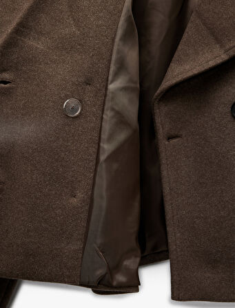 Kısa Kaşe Kaban Kruvaze Düğmeli Uzun Kollu Cepli