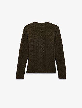 Slim Fit Uzun Kollu Bisiklet Yaka Kalpli Düğme Detaylı Saç Örgü Hırka