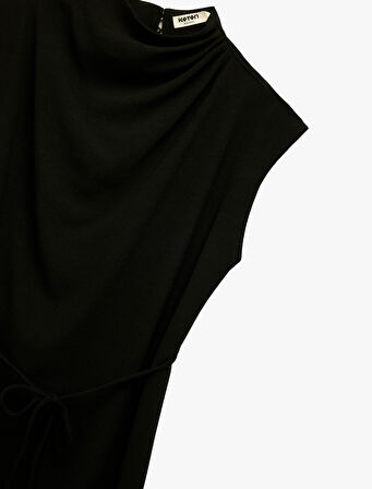 Dik Yaka Kolsuz Midi Drapeli Elbise