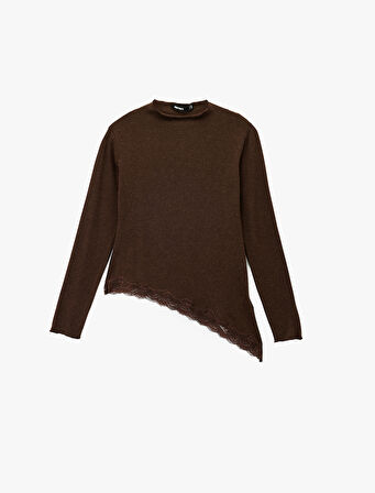 Regular Fit Uzun Kollu Asimetrik Bisiklet Yaka Dantelli Tişört