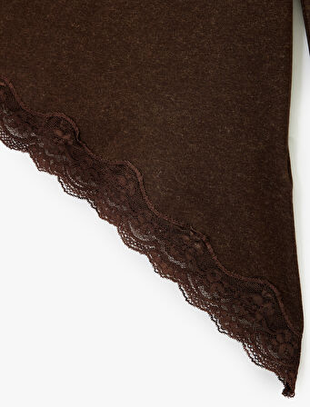 Regular Fit Uzun Kollu Asimetrik Bisiklet Yaka Dantelli Tişört