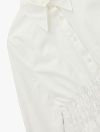 Pamuklu Slim Fit Uzun Kollu Klasik Yaka Beli Büzgülü Poplin Gömlek