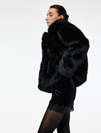 Dantel Detaylı Kadife Mini Etek