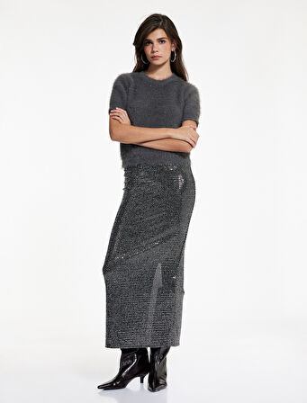 Slim Fit Yırtmaç Detaylı Yarı Transparan Midi Pullu Payetli Etek