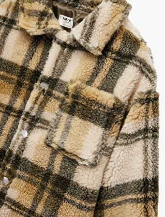 Cep Detaylı Uzun Kollu Ekoseli Polar Ceket