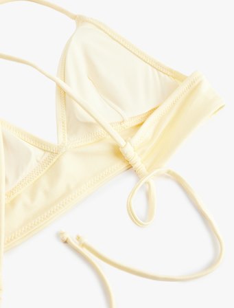 Sırt Bağlama Detaylı Bralet Bikini Üst