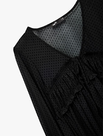 Uzun Kollu Önden Bağlama Detaylı Fırfırlı Puantiyeli Tül Bluz