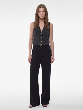 Regular Fit V Yaka Düğmeli Kolsuz Yelek