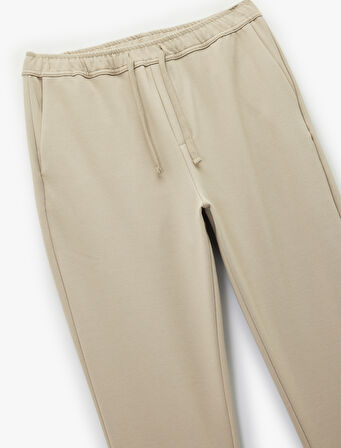 Viskon Karışımlı Cepli Regular Fit Beli Bağcıklı Pantolon