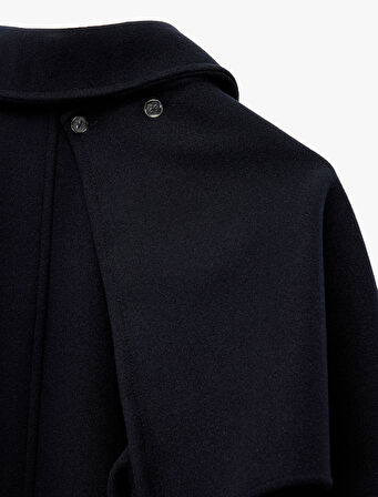 Atkılı Kaban Kaşe Uzun Cepli Düğmeli Uzun Kollu