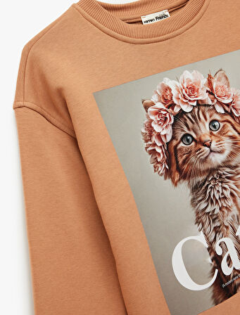 Pamuklu Uzun Kollu Bisiklet Yaka Kedi Baskılı Sweatshirt