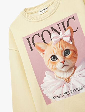 Uzun Kollu Bisiklet Yaka Oversize Kedi Baskılı Sweatshirt