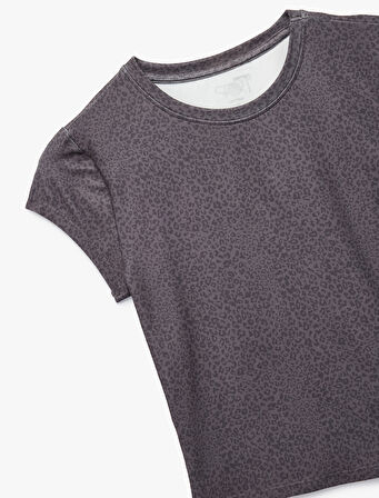 Kısa Kollu Bisiklet Yaka Leopar Baskılı Spor Tişört