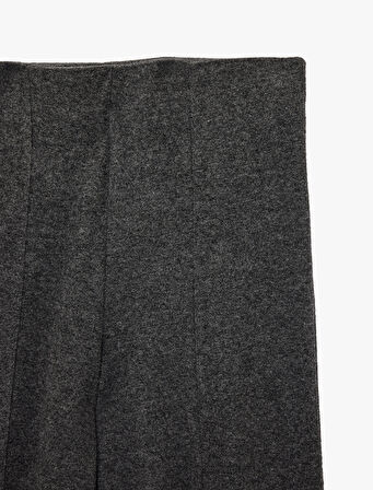 Yüksek Bel Yırtmaç Detaylı Slim Fit Geniş Paça Pantolon