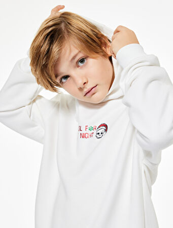 Pamuklu Uzun Kollu Yılbaşı Temalı Baskılı Kapşonlu Sweatshirt