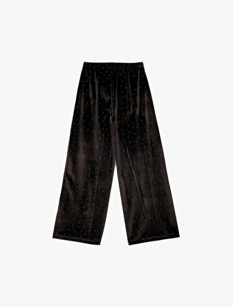 Taş Detaylı Rahat Kesim Geniş Paça Pantolon