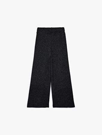 Parlak Detaylı Beli Lastikli Geniş Paça Yılbaşı Pantolon