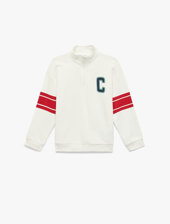 Aplike Detaylı Uzun Kollu Dik Yaka Oversize Sweatshirt