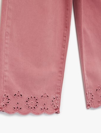 Pamuklu Cepli Dantel Detaylı Geniş Paça Pantolon