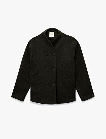 Uzun Kollu Dik Yaka Düğmeli Kruvaze Kaşe Ceket