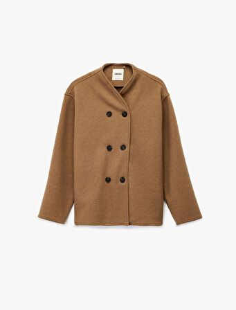 Uzun Kollu Dik Yaka Düğmeli Kruvaze Kaşe Ceket