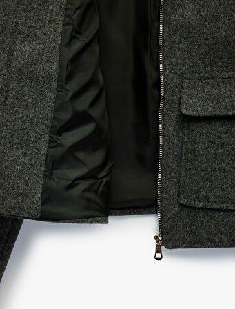 Uzun Kollu Fermuarlı Cepli Crop Kaşe Ceket