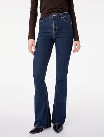 Dar Kalıp Yüksek Bel Düğmeli Cepli İspanyol Paça Denim Pantolon - Flare Jean