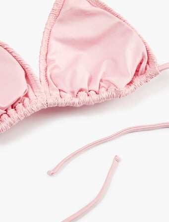 Koton X Sibil Çetinkaya - Dokulu Üçgen Bikini Üstü