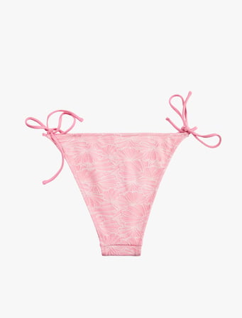 Koton X Sibil Çetinkaya - Yanları İpli Dokulu Çiçekli Bikini Altı