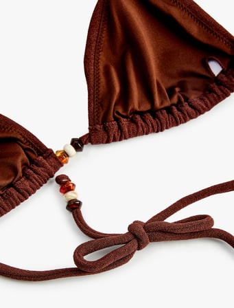 Boncuklu Dokulu Üçgen Bikini Üstü