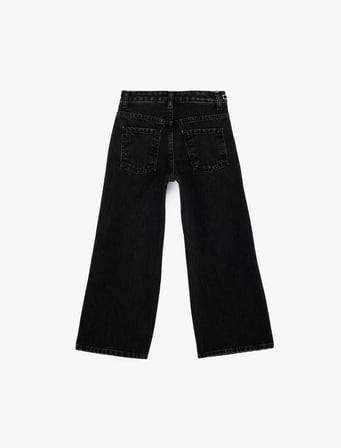 Pamuklu Aksesuar Detaylı Cepli Geniş Paça Denim Pantolon - Wide Leg Jeans