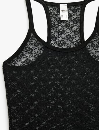U Yaka Askılı Dantel Detaylı Atlet Pijama Üstü 