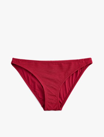 Dokulu Bikini Altı