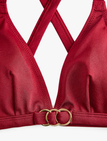 Aksesuarlı Çapraz Askılı Bikini Üstü
