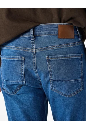 Koyu İndigo Erkek Normal Bel Slim Fit Jean Pantolon - Brad Jean Model Kodu: 6SAM40215NDKOYU İNDİG