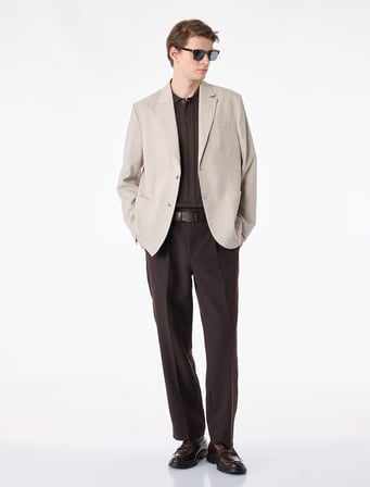 Uzun Kollu Viskon Karışımlı Cepli Düğmeli Mono Yaka Slim Fit Blazer Ceket