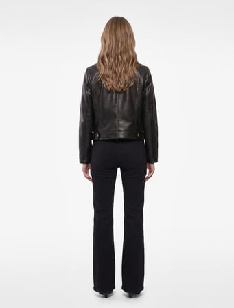 Uzun Kollu Fermuarlı Suni Deri Crop Biker Ceket