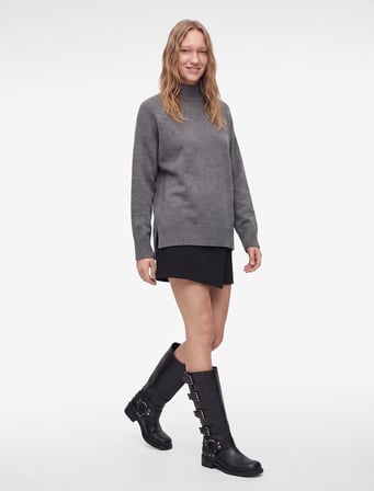 Dik Yaka Uzun Kollu Oversize Triko Tunik