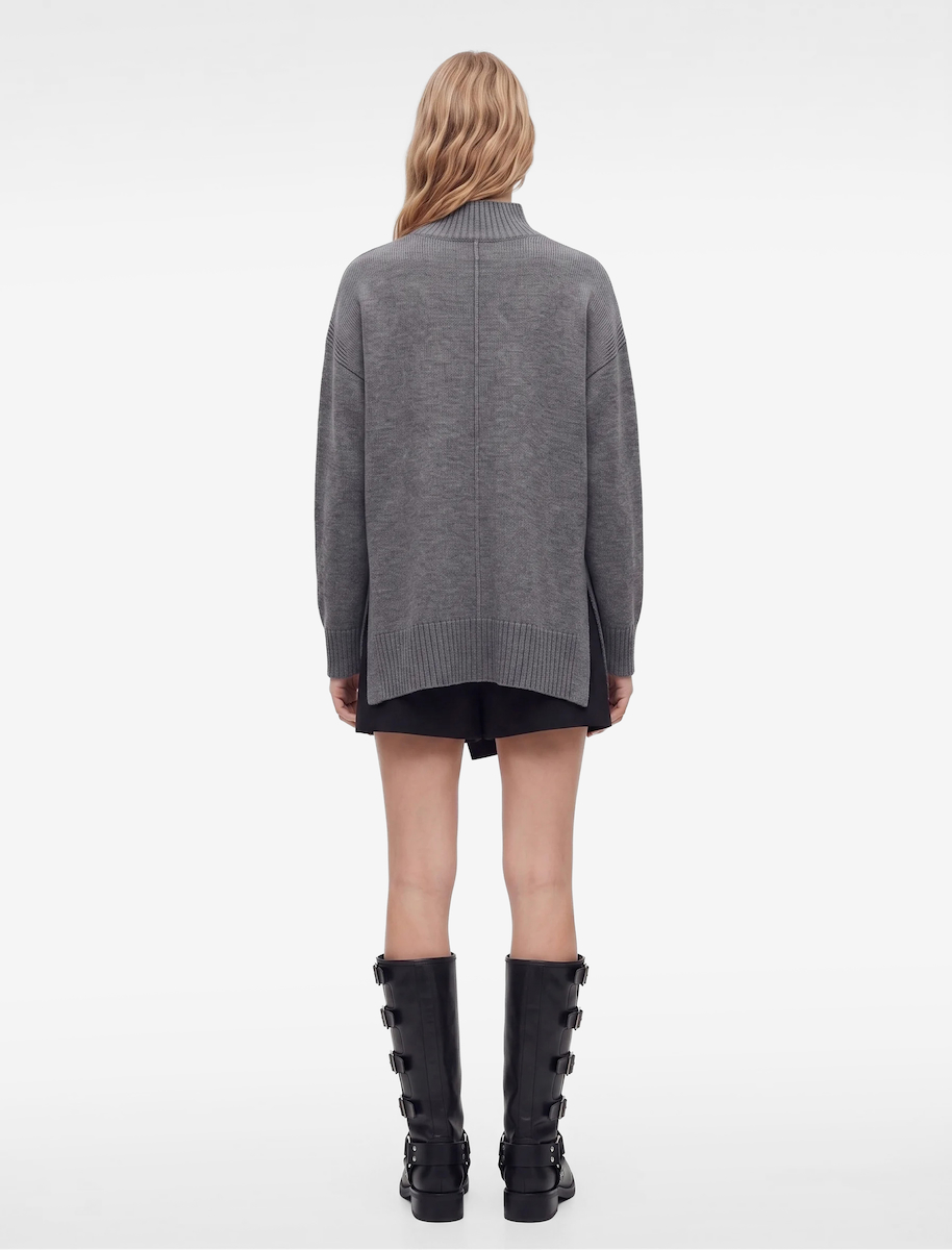 Dik Yaka Uzun Kollu Oversize Triko Tunik