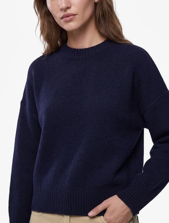 Uzun Kollu Hafif Dik Yuvarlak Yaka Triko Oversize Kazak