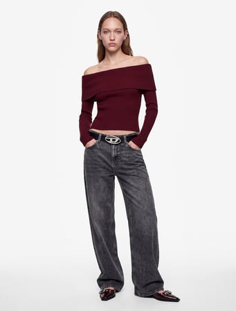 Slim Fit Uzun Kollu Madonna Yaka Triko Omzu Açık Kazak