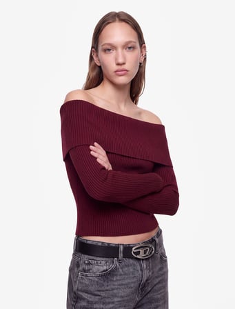 Slim Fit Uzun Kollu Madonna Yaka Triko Omzu Açık Kazak