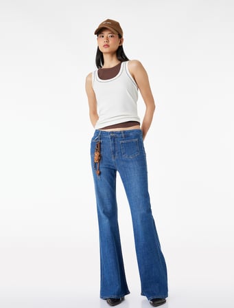 Dar Kesim Cep Detaylı Düğmeli İspanyol Paça Denim Pantolon - Flare Jeans