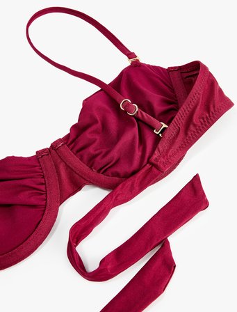 Drapeli Kalp Yaka Parlak Balenli Bikini Üstü Çıkarılabilir Askılı