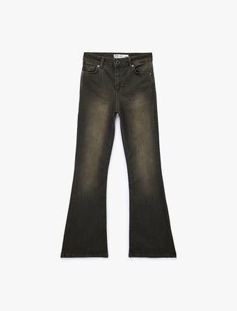 Dar Kesim Düğmeli Cepli İspanyol Paça Denim Pantolon - Flare Jeans
